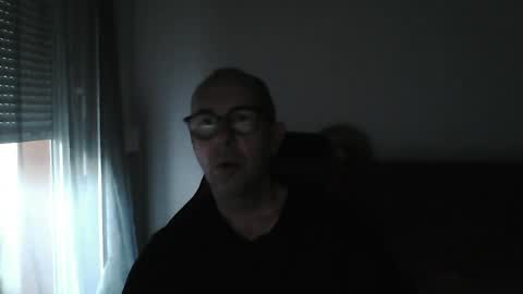 Snapshot of mat11efou chatting on 07-05-26, 04:41 mat11efou online show from 07-05-26, 04:41