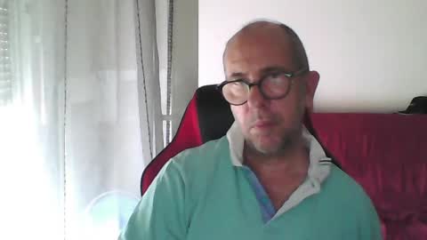 Snapshot of mat11efou chatting on 07-08-26, 10:53 mat11efou online show from 07-08-26, 10:53