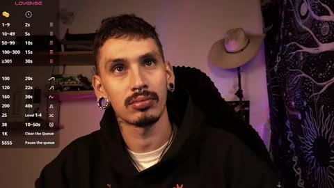 Snapshot of mateo60_ chatting on 02-16-26, 02:07 Mateo online show from 02-16-26, 02:07