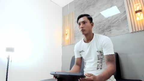 Snapshot of mateo_fisher chatting on 07-03-26, 05:14 MATHEO online show from 07-03-26, 05:14