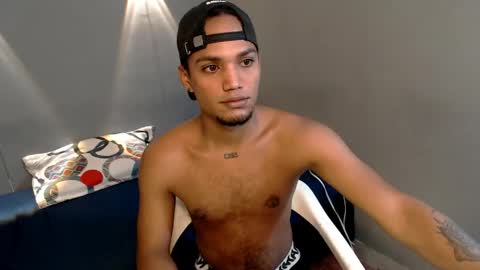 Snapshot of mateo_nick chatting on 04-19-26, 06:21 Mateo and Noah online show from 04-19-26, 06:21