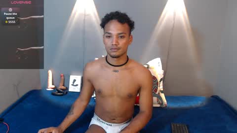 Snapshot of mateo_nick chatting on 05-06-26, 06:35 Mateo and Noah online show from 05-06-26, 06:35