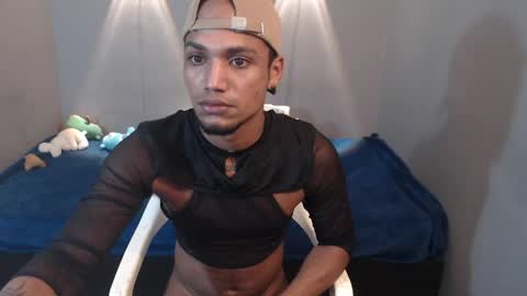 Snapshot of mateo_nick chatting on 06-02-26, 04:09 Mateo and Noah online show from 06-02-26, 04:09