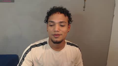 Snapshot of mateo_nick chatting on 07-09-26, 07:07 Mateo and Noah online show from 07-09-26, 07:07