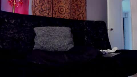 Snapshot of mateo_ospinaa chatting on 02-14-26, 06:26 Mateo online show from 02-14-26, 06:26