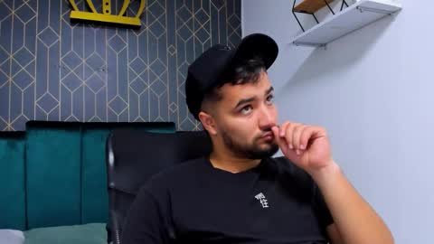 Mathews online show from 02-07-26, 11:47