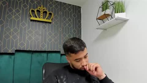 Mathews online show from 02-12-26, 11:49