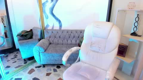 MathewSanz  online show from 04-01-26, 01:41