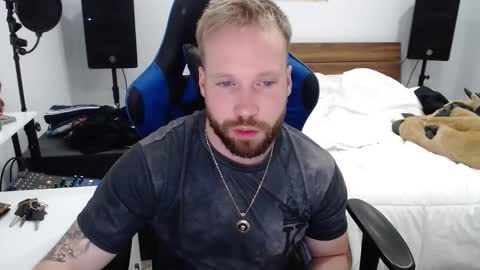 Snapshot of mathieu6606 chatting on 02-12-26, 10:32 Math online show from 02-12-26, 10:32