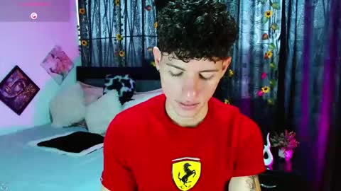     online show from 03-25-26, 06:25