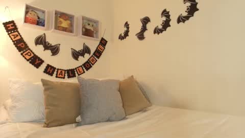 Matilda online show from 10-31-25, 02:01