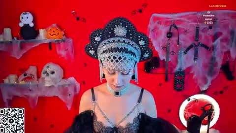 Matilda  GTM3TuWeThFrSa 0300am-1000am online show from 10-31-25, 06:53