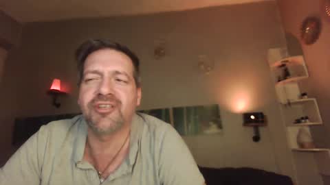 Snapshot of matrike1 chatting on 12-12-24, 11:03 matrike1 online show from 12-12-24, 11:03