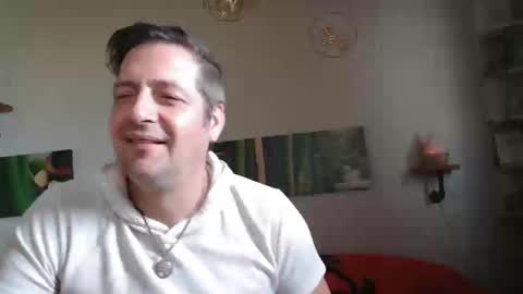 Snapshot of matrike1 chatting on 01-26-25, 03:58 matrike1 online show from 01-26-25, 03:58