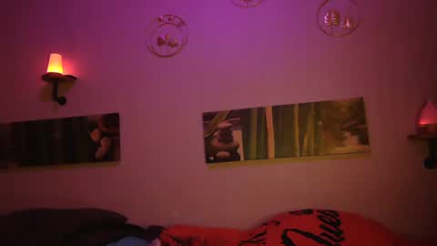 Snapshot of matrike1 chatting on 01-28-25, 11:17 matrike1 online show from 01-28-25, 11:17