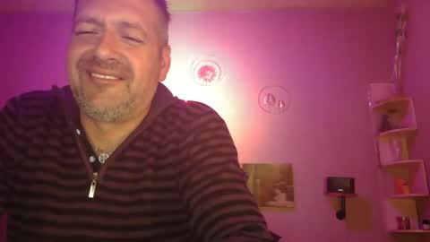 matrike1 online show from 05-13-26, 07:33