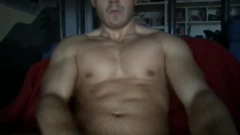 Snapshot of mattbull20 chatting on 12-18-24, 03:00 mattbull20 online show from 12-18-24, 03:00