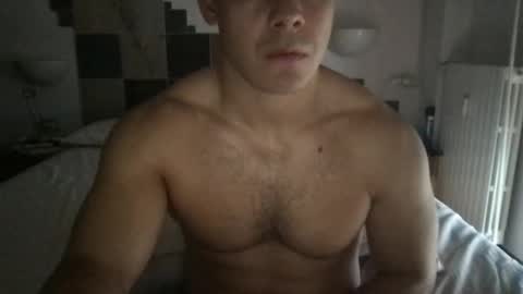 Snapshot of mattbull20 chatting on 09-22-25, 08:27 mattbull20 online show from 09-22-25, 08:27