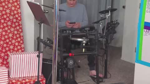 Snapshot of mattcashxxx chatting on 12-29-24, 05:12 Matt Cash online show from 12-29-24, 05:12