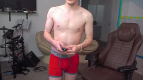 Snapshot of mattcashxxx chatting on 01-14-25, 02:08 Matt Cash online show from 01-14-25, 02:08