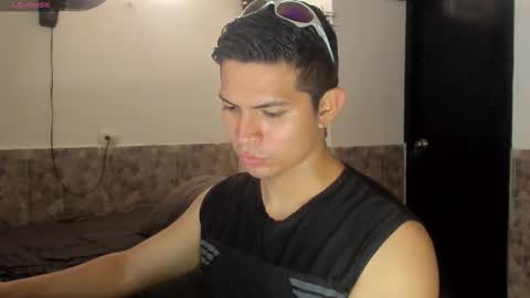 Matt Coom Independent model online show from 09-14-25, 04:39