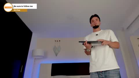 Matt online show from 01-07-26, 03:20