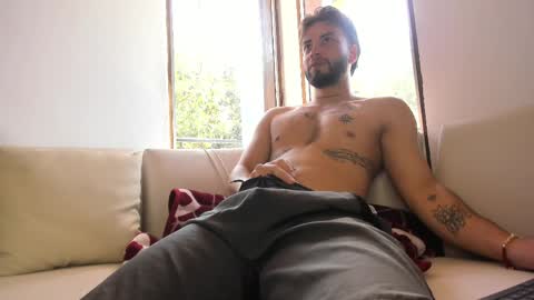 mattdevon7 online show from 03-31-26, 03:23