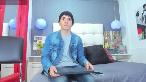 ---Matteo--- online show from 10-25-25, 03:36