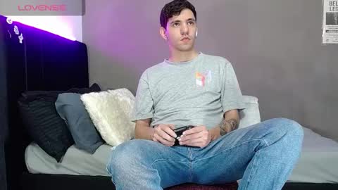 ---Matteo--- online show from 03-26-26, 09:04