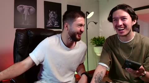 Snapshot of matteo_simpson chatting on 02-14-25, 04:31 Matteo simpson online show from 02-14-25, 04:31