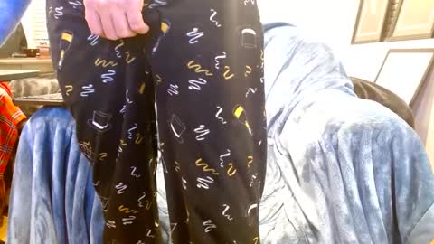 Snapshot of matterson23 chatting on 02-23-25, 08:28 matterson23 online show from 02-23-25, 08:28