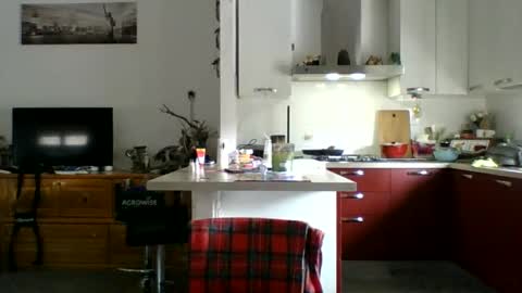 Snapshot of matteushh87 chatting on 01-15-25, 11:21 matteushh87 online show from 01-15-25, 11:21