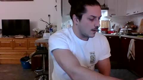 Snapshot of matteushh87 chatting on 01-19-25, 04:25 matteushh87 online show from 01-19-25, 04:25