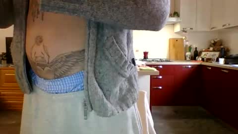 Snapshot of matteushh87 chatting on 01-21-25, 10:52 matteushh87 online show from 01-21-25, 10:52