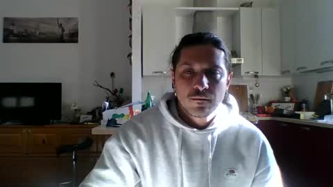 Snapshot of matteushh87 chatting on 02-07-25, 09:58 matteushh87 online show from 02-07-25, 09:58