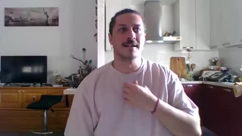 Snapshot of matteushh87 chatting on 02-11-25, 09:53 matteushh87 online show from 02-11-25, 09:53