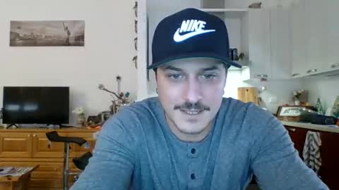 Snapshot of matteushh87 chatting on 02-17-25, 08:52 matteushh87 online show from 02-17-25, 08:52