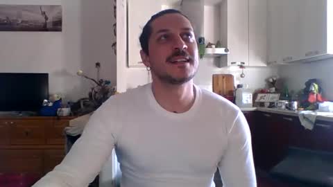 Snapshot of matteushh87 chatting on 03-11-25, 08:09 matteushh87 online show from 03-11-25, 08:09