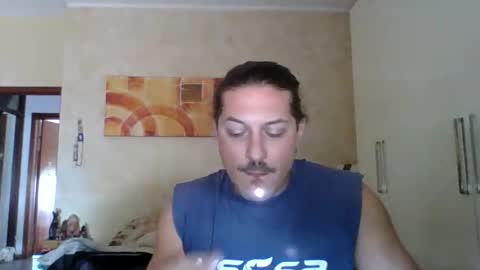 Snapshot of matteushh87 chatting on 09-09-25, 08:03 matteushh87 online show from 09-09-25, 08:03