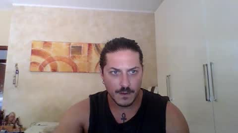 Snapshot of matteushh87 chatting on 09-15-25, 07:52 matteushh87 online show from 09-15-25, 07:52