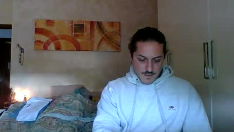 Snapshot of matteushh87 chatting on 10-02-25, 10:22 matteushh87 online show from 10-02-25, 10:22