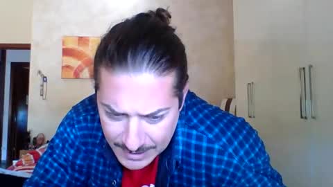 Snapshot of matteushh87 chatting on 10-08-25, 11:08 matteushh87 online show from 10-08-25, 11:08