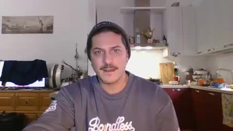 matteushh87 online show from 12-16-25, 08:08