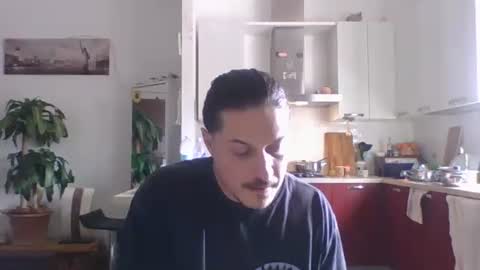 matteushh87 online show from 02-10-26, 10:52