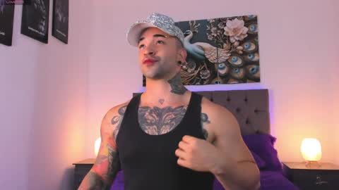 Matthew INDEPENDENT MODEL online show from 04-15-26, 02:07