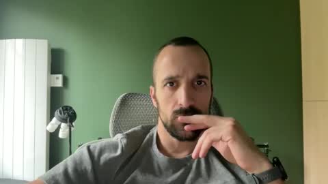 Snapshot of matthias24 chatting on 10-13-25, 12:16 M online show from 10-13-25, 12:16