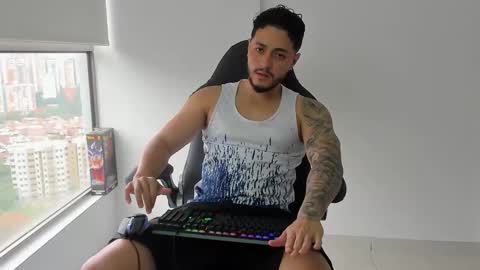 Snapshot of mattia_dupont chatting on 02-10-26, 09:52 Mattias online show from 02-10-26, 09:52