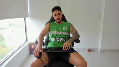 Snapshot of mattia_dupont chatting on 02-21-26, 09:27 Mattias online show from 02-21-26, 09:27