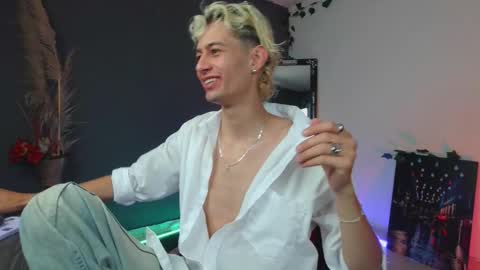 mattias     online show from 11-07-25, 11:05