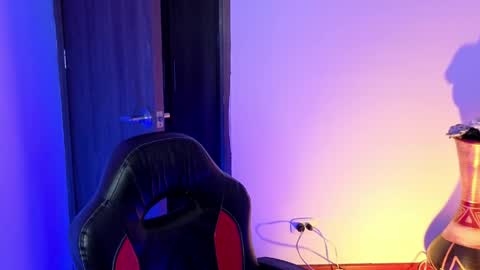 mattias     online show from 04-15-26, 12:06